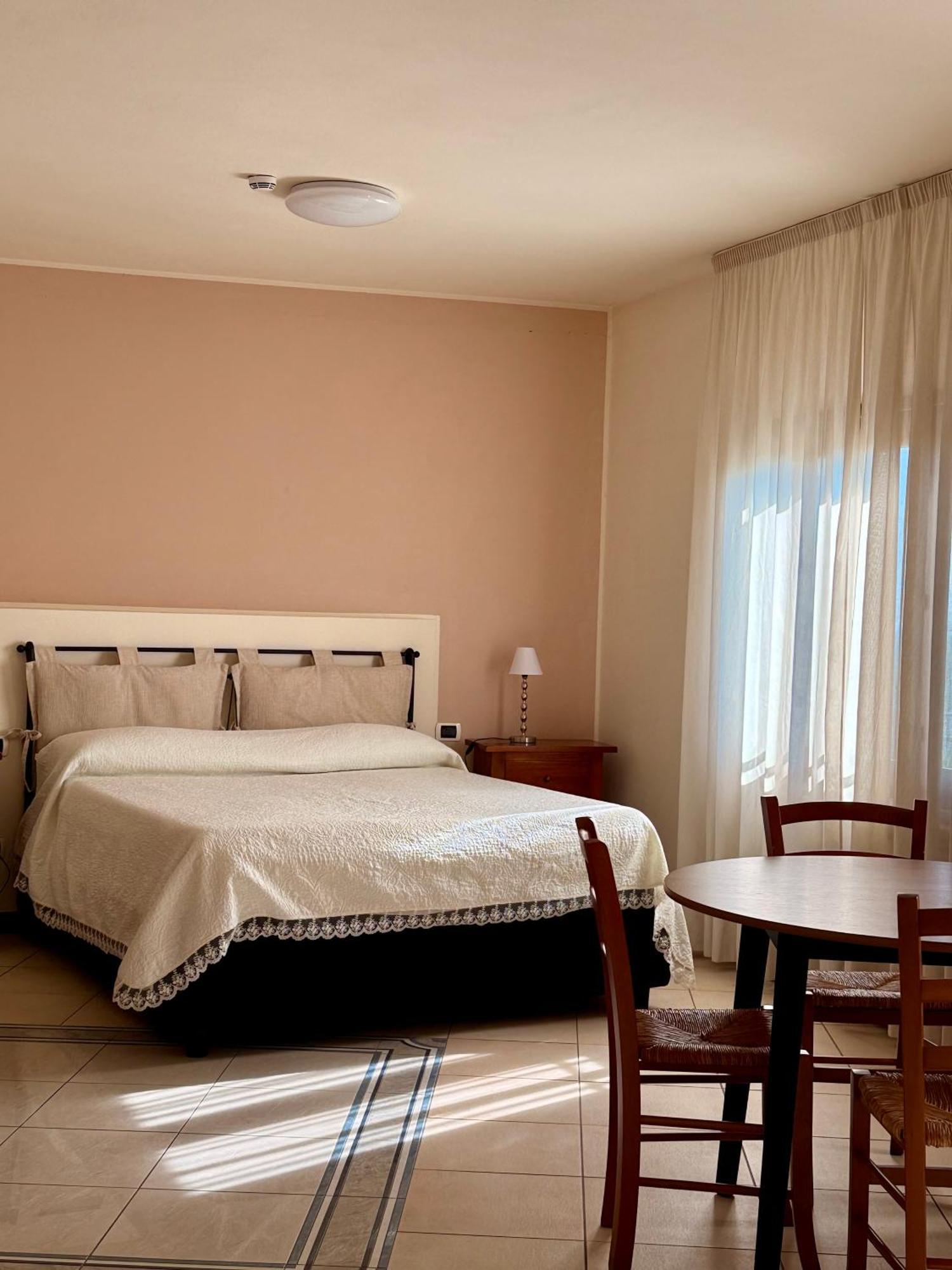 Aparthotel Montefiore 3*