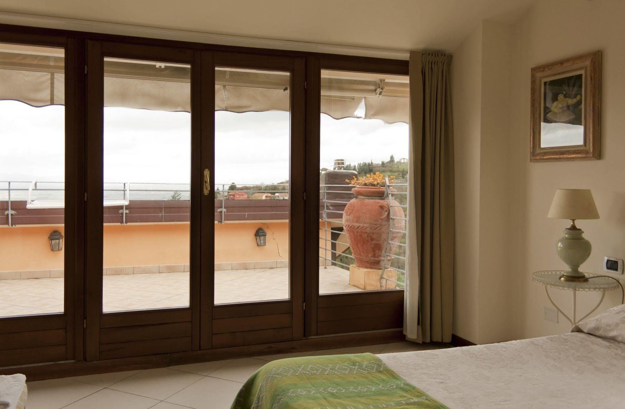 Aparthotel Montefiore San Baronto